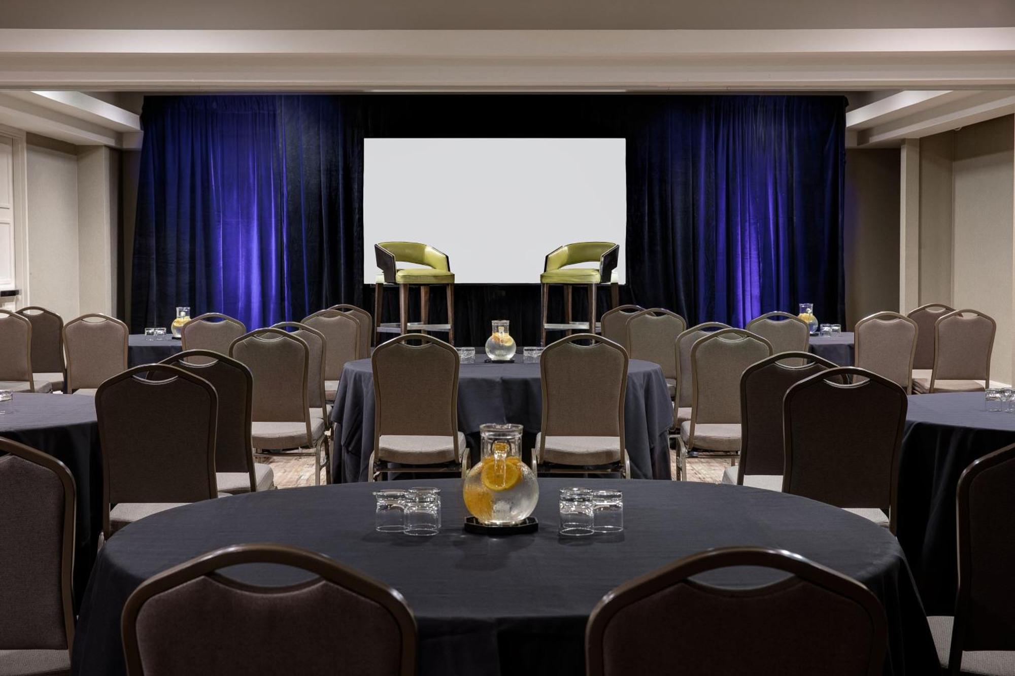 Dallas-Addison Marriott Quorum By The Galleria Екстер'єр фото