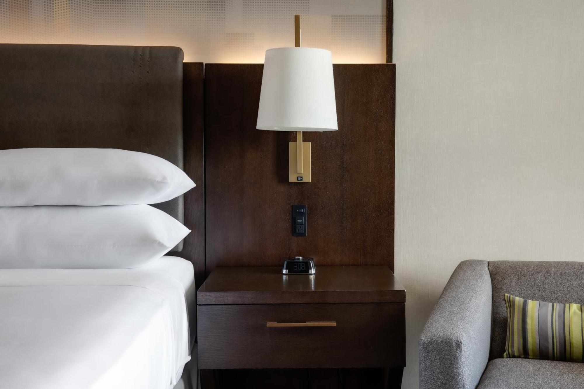 Dallas-Addison Marriott Quorum By The Galleria Екстер'єр фото